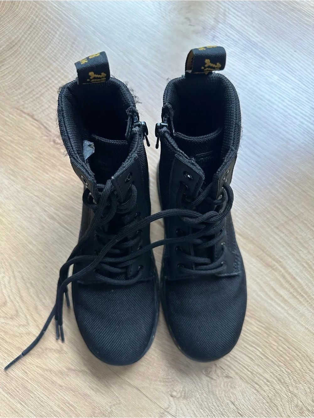 Dr. Martens lace up